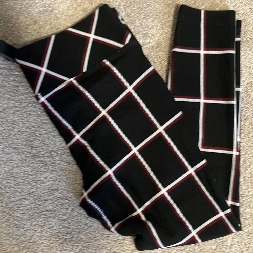 Torrid size 00 leggings. Worn once